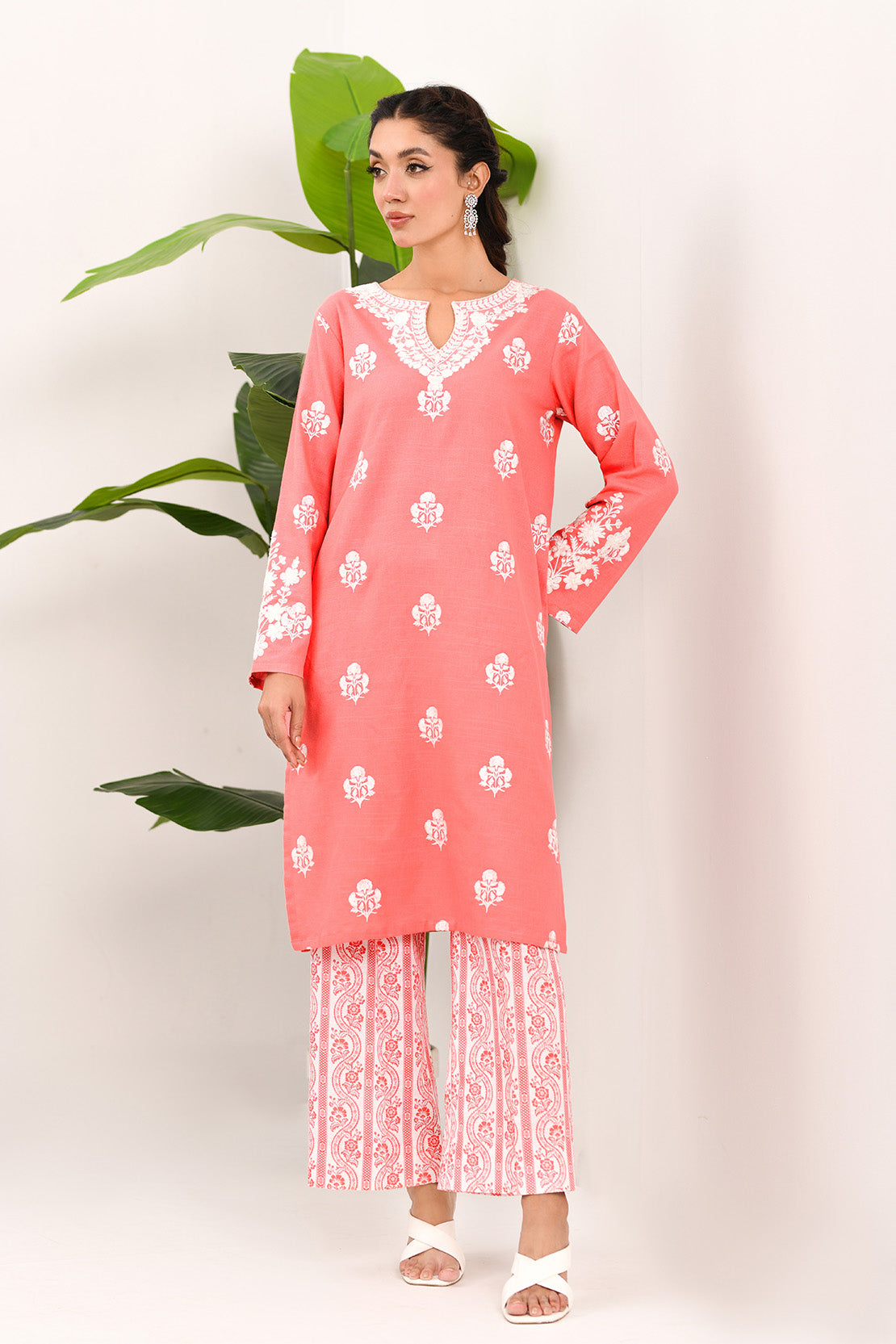 Embroidered - 2 Pc Khaddar Suit (Stitched)