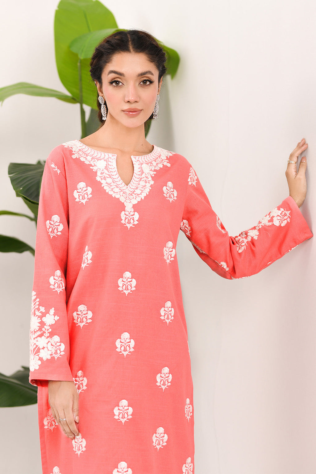 Embroidered - 2 Pc Khaddar Suit (Stitched)