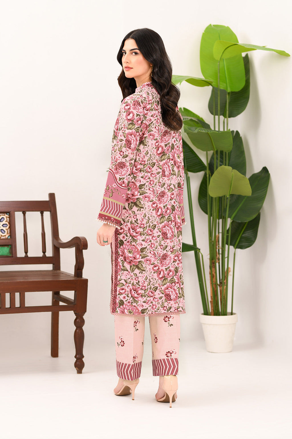 Printed - 2 Pc Khaddar Suit