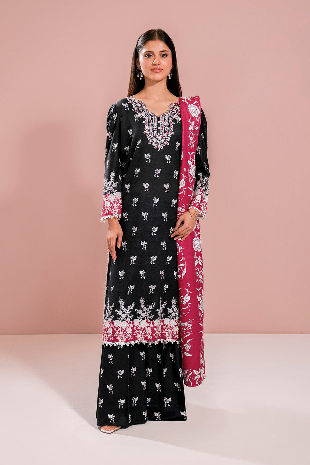Embroidered - 3 Pc Khaddar Suit