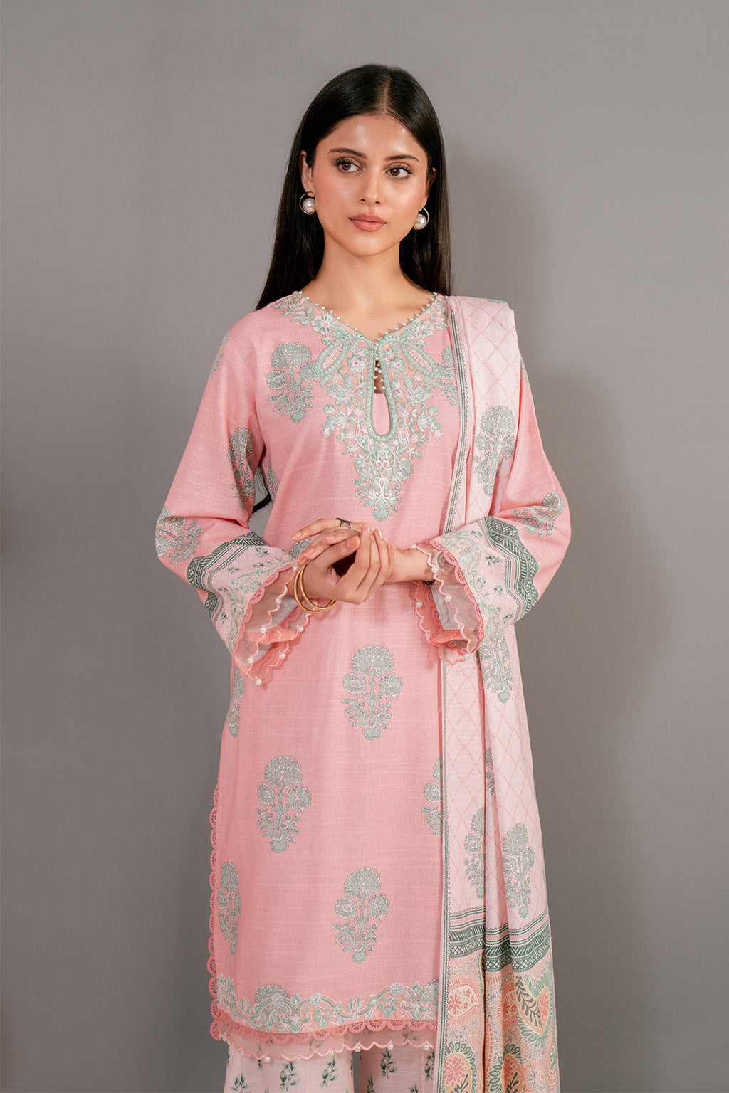 Embroidered - 3 Pc Khaddar Suit