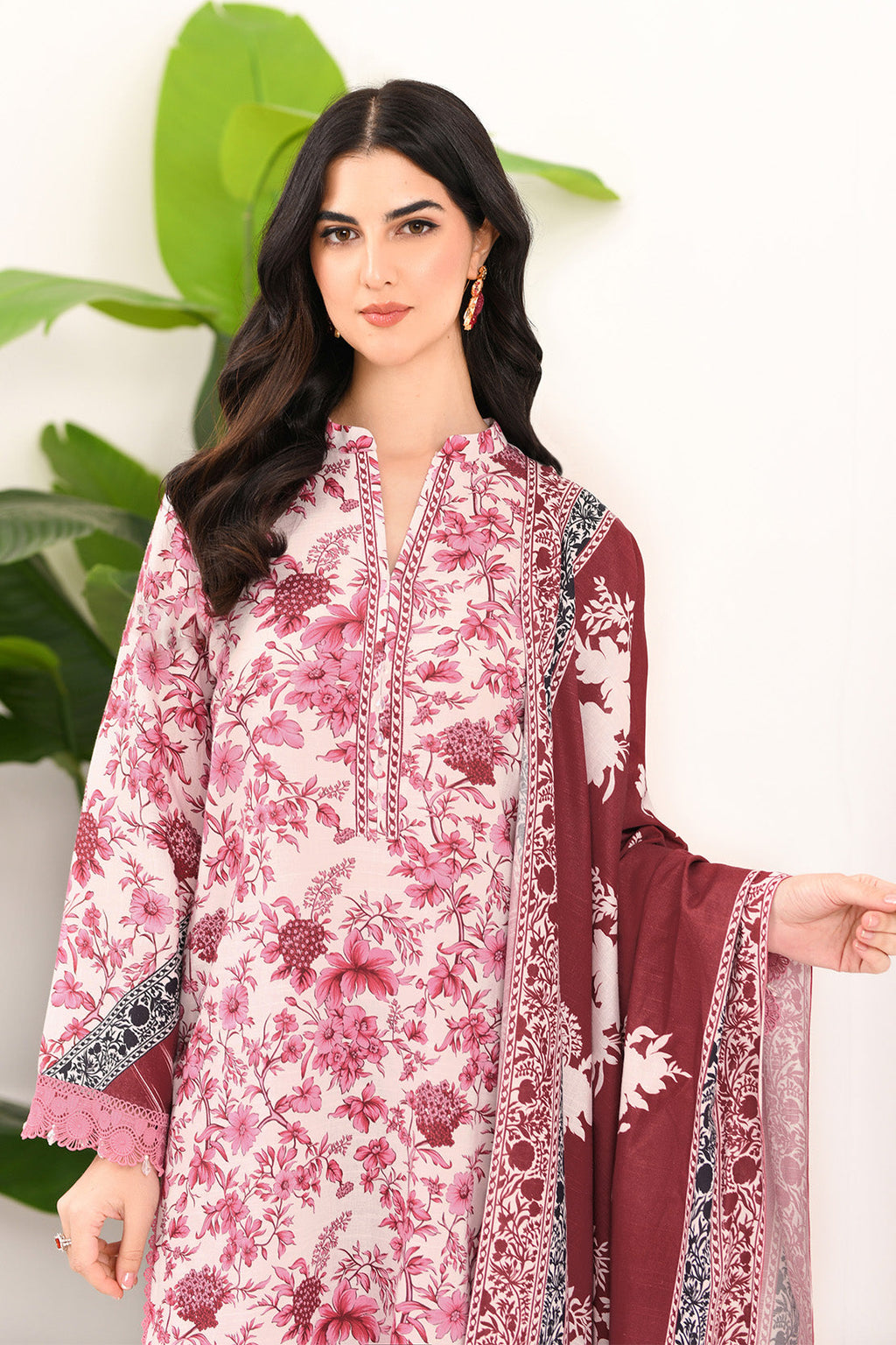 Printed - 3 Pc Khaddar Suit