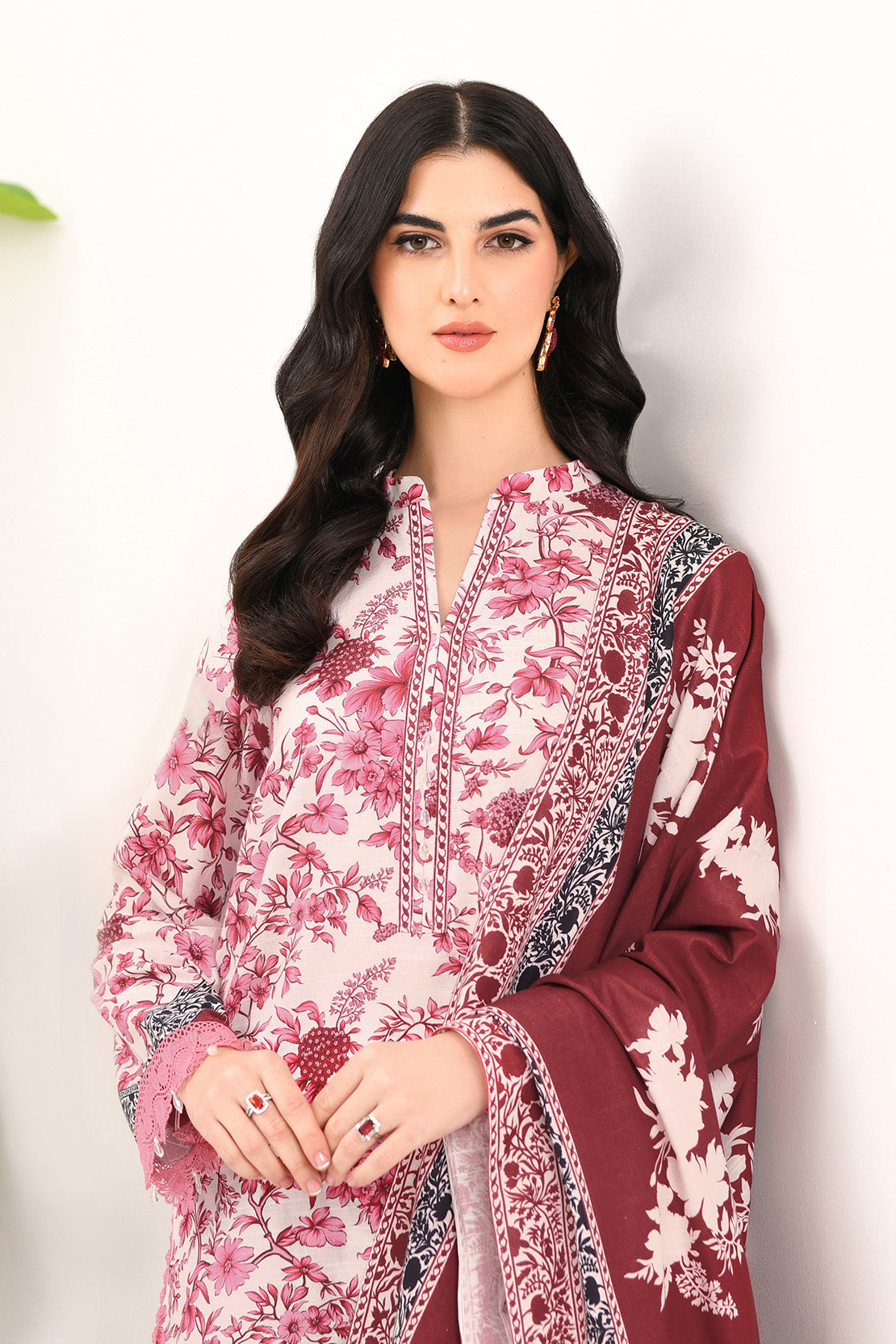 Printed - 3 Pc Khaddar Suit
