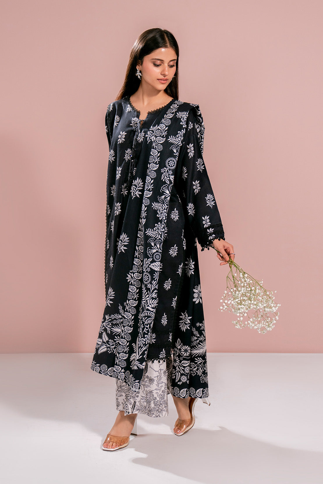 Printed - 3 Pc Khaddar Suit