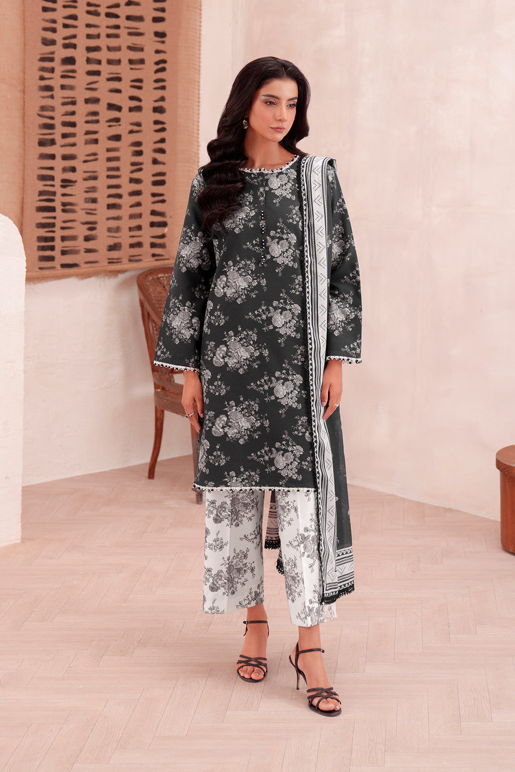 Printed - 3 Pc Lawn Suit (Lawn Dupatta)