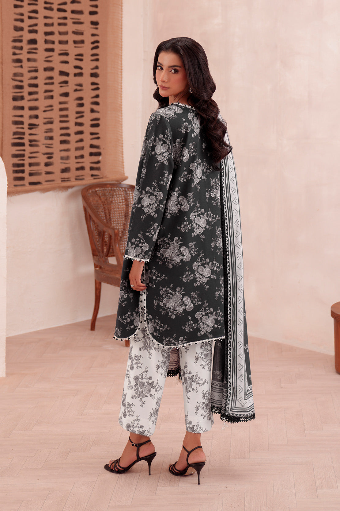 Printed - 3 Pc Lawn Suit (Lawn Dupatta)