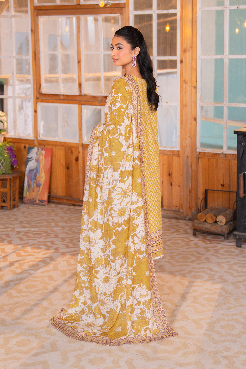 Embroidered - 3 Pc Lawn Suit (Lawn Dupatta)