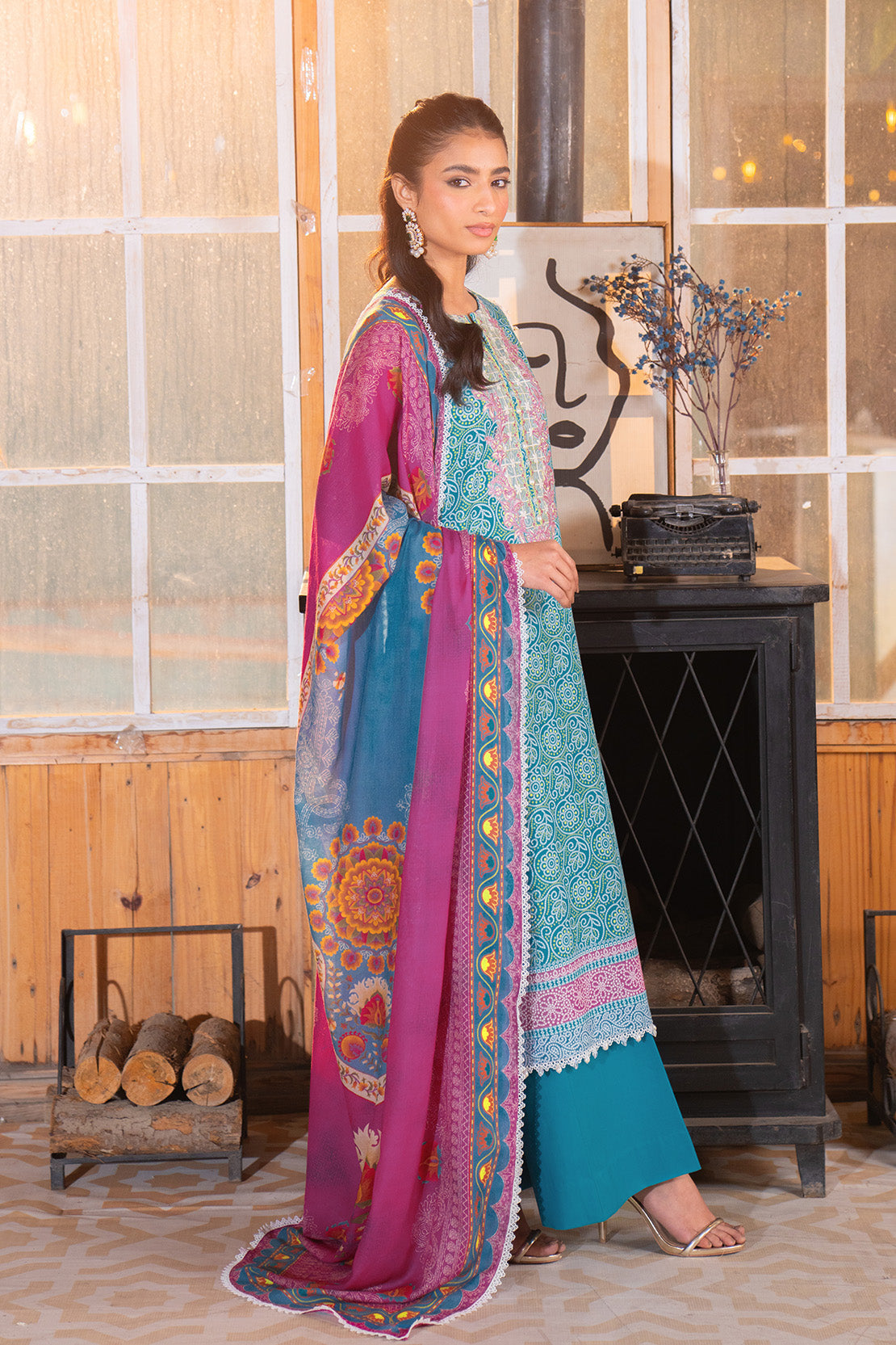 Embroidered - 3 Pc Lawn Suit (Lawn Dupatta)