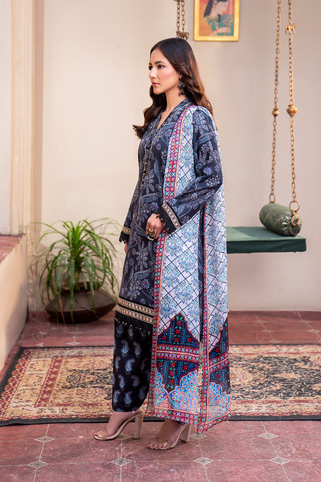 Printed - 3 Pc Lawn Suit (Chiffon Dupatta)