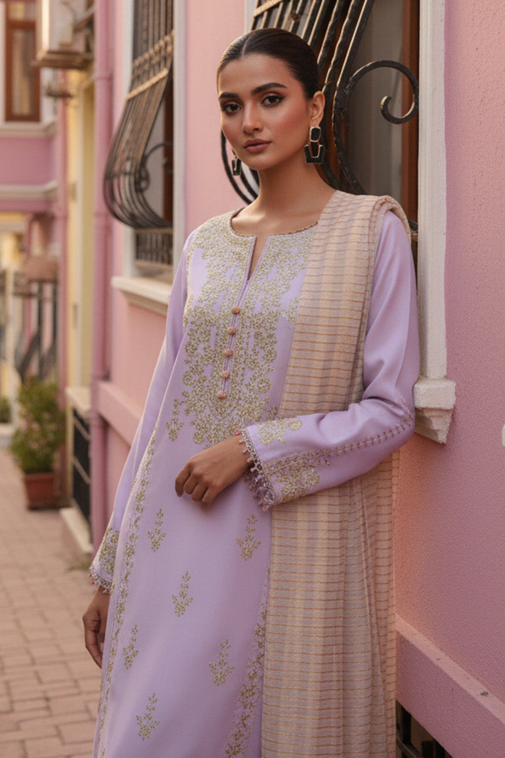 Embroidered - 3 Pc Lawn Suit (Dyed Yarn Dupatta)