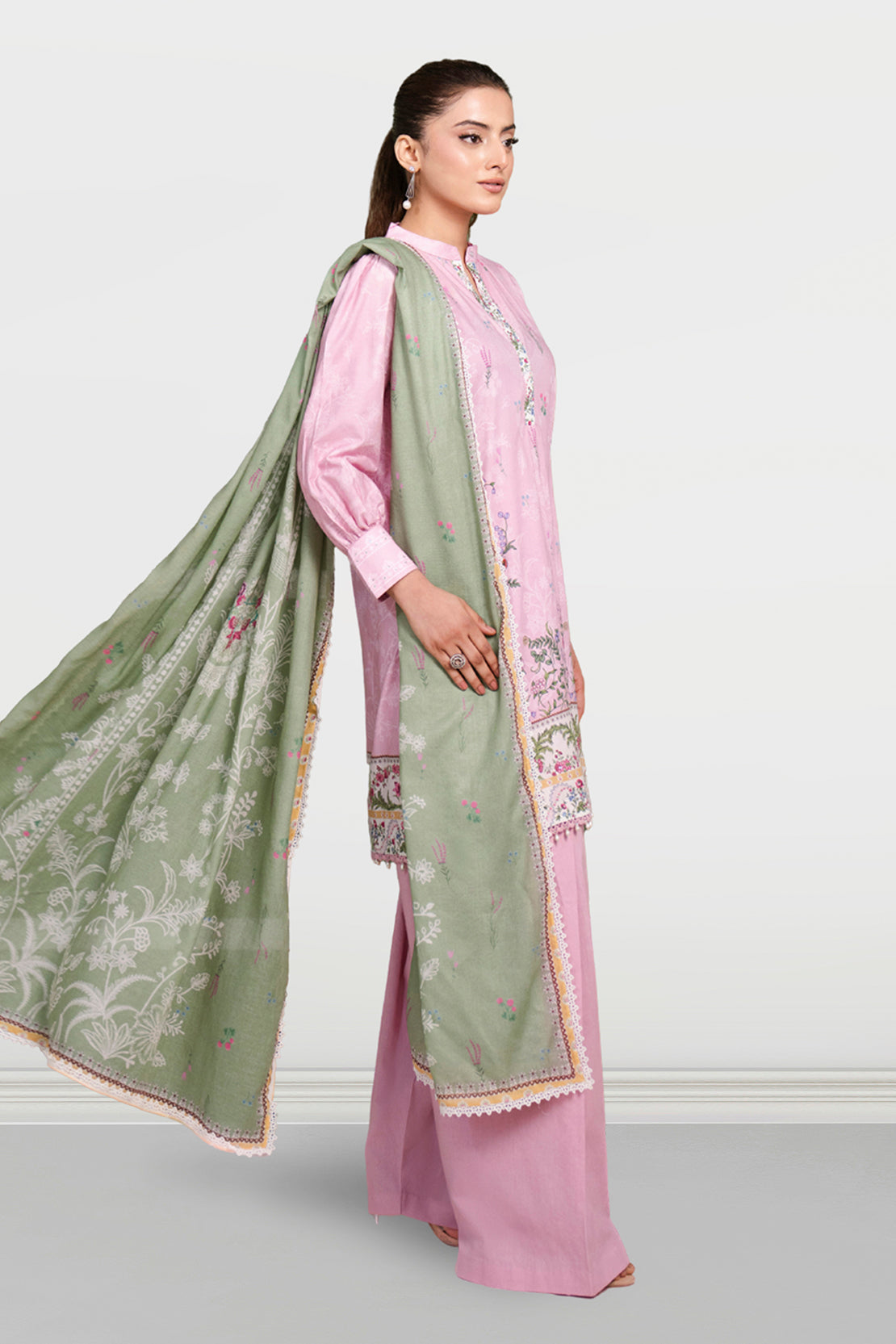 Printed - 3 Pc Cambric Suit