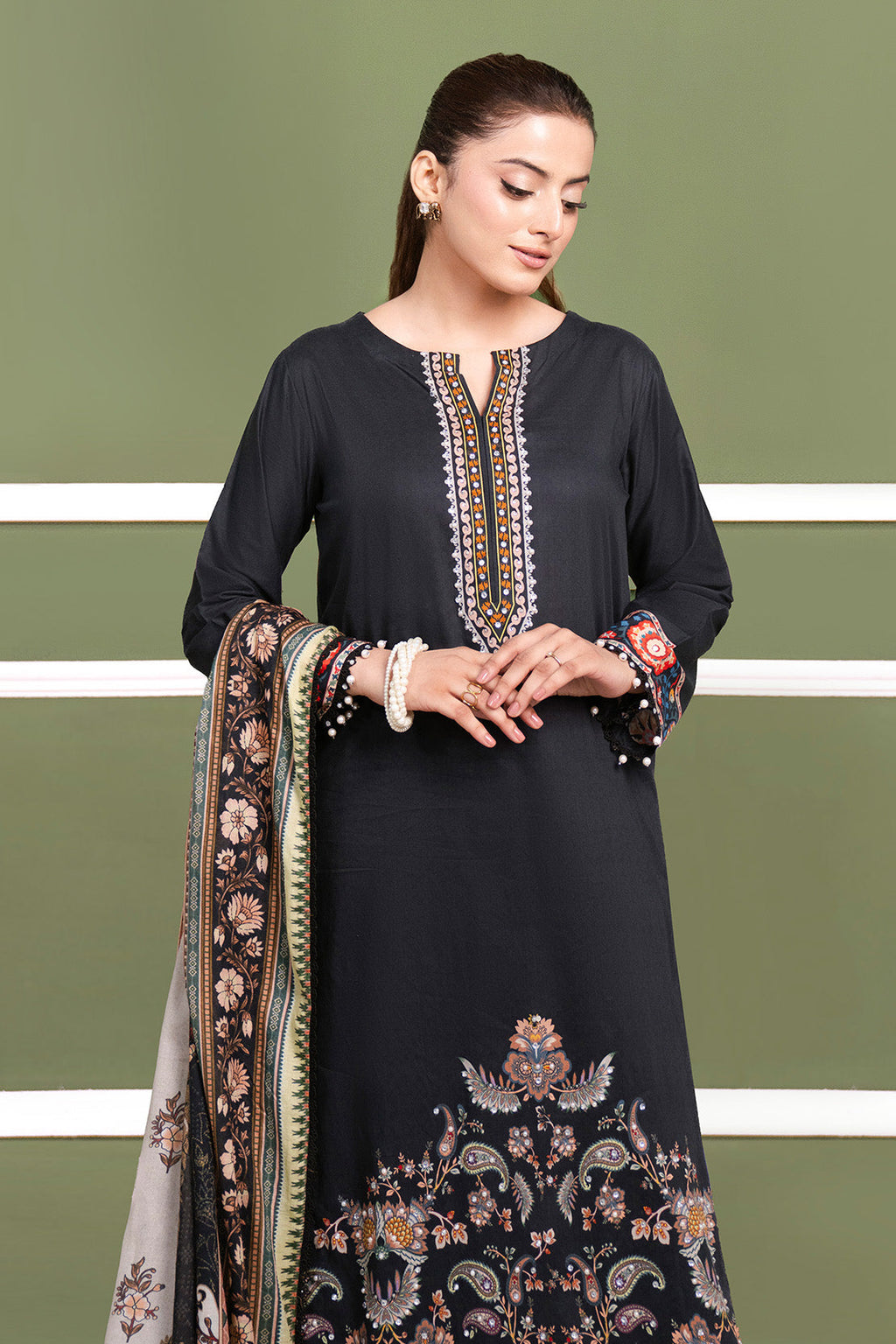 Printed - 3 Pc Cambric Suit