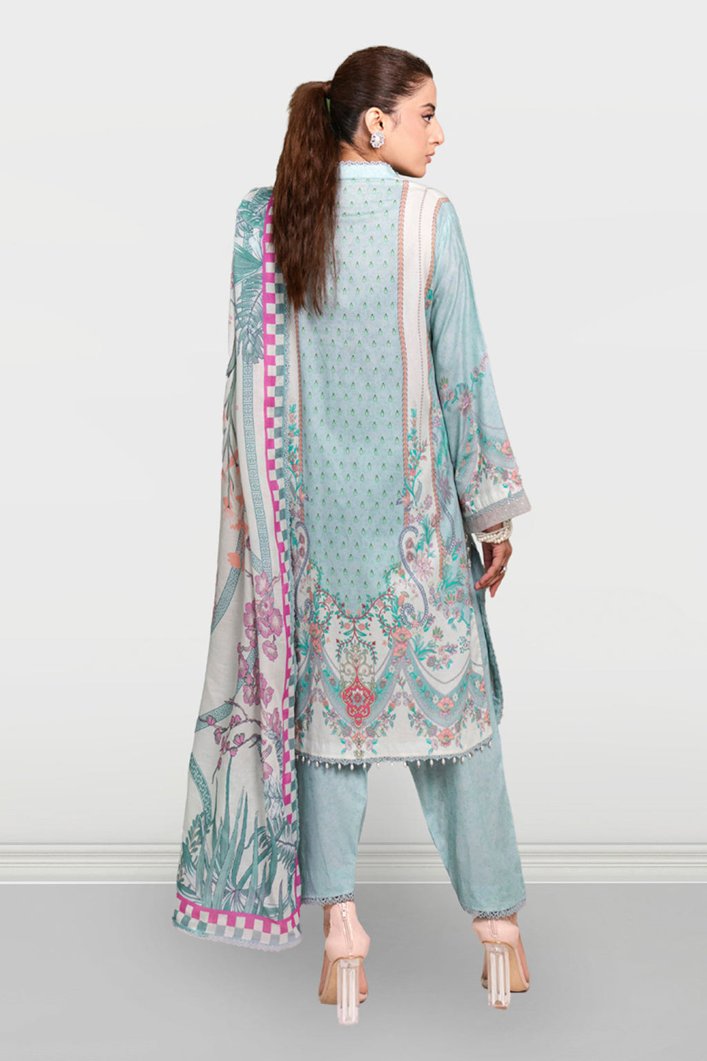 Printed - 3 Pc Cambric Suit