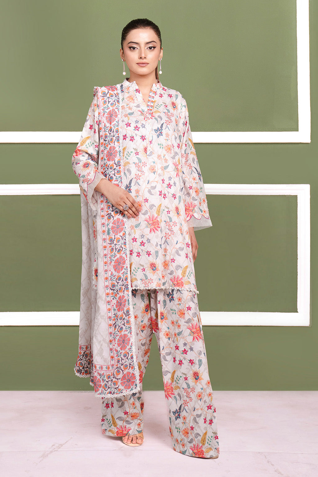 Printed - 3 Pc Cambric Suit