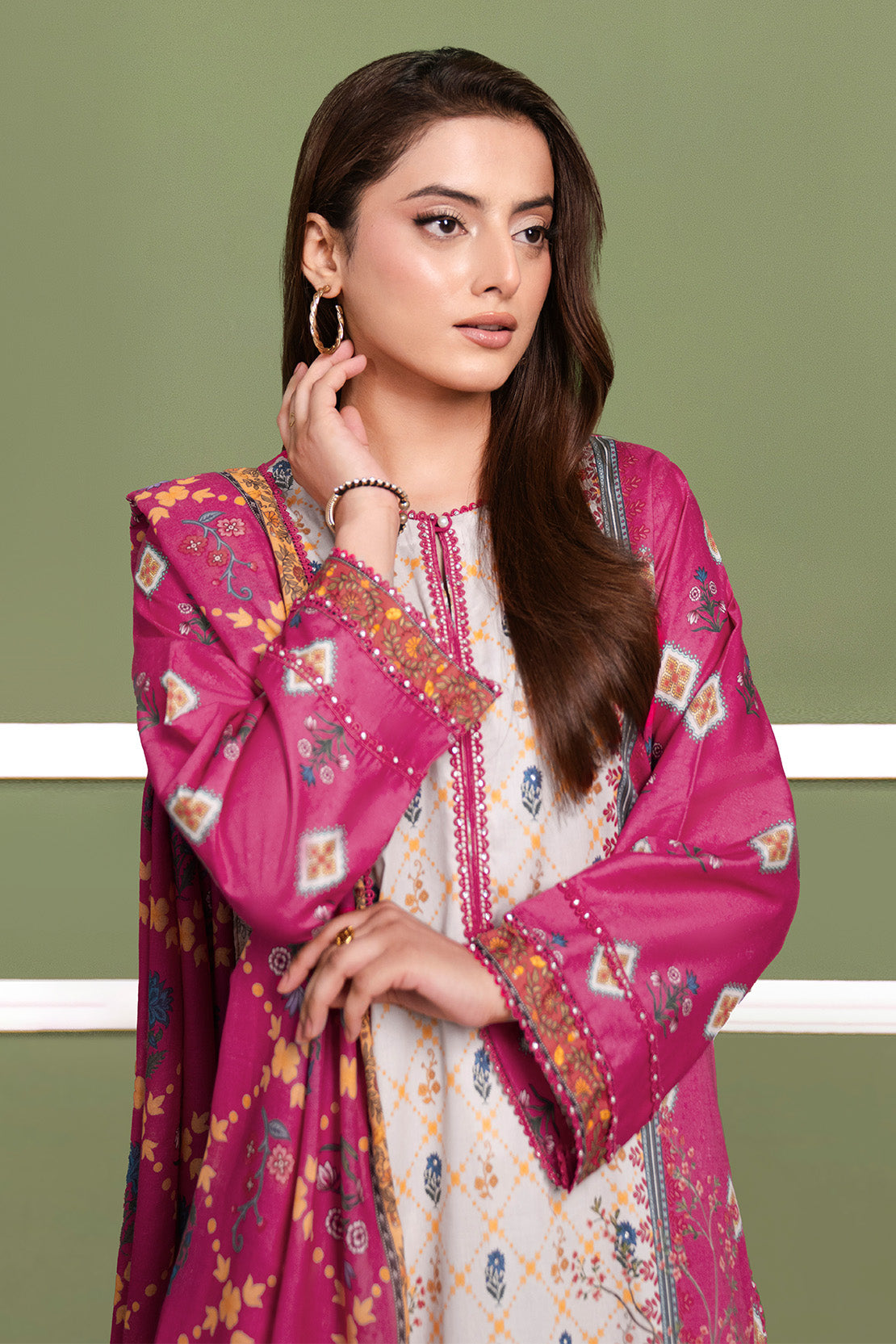Printed - 3 Pc Cambric Suit