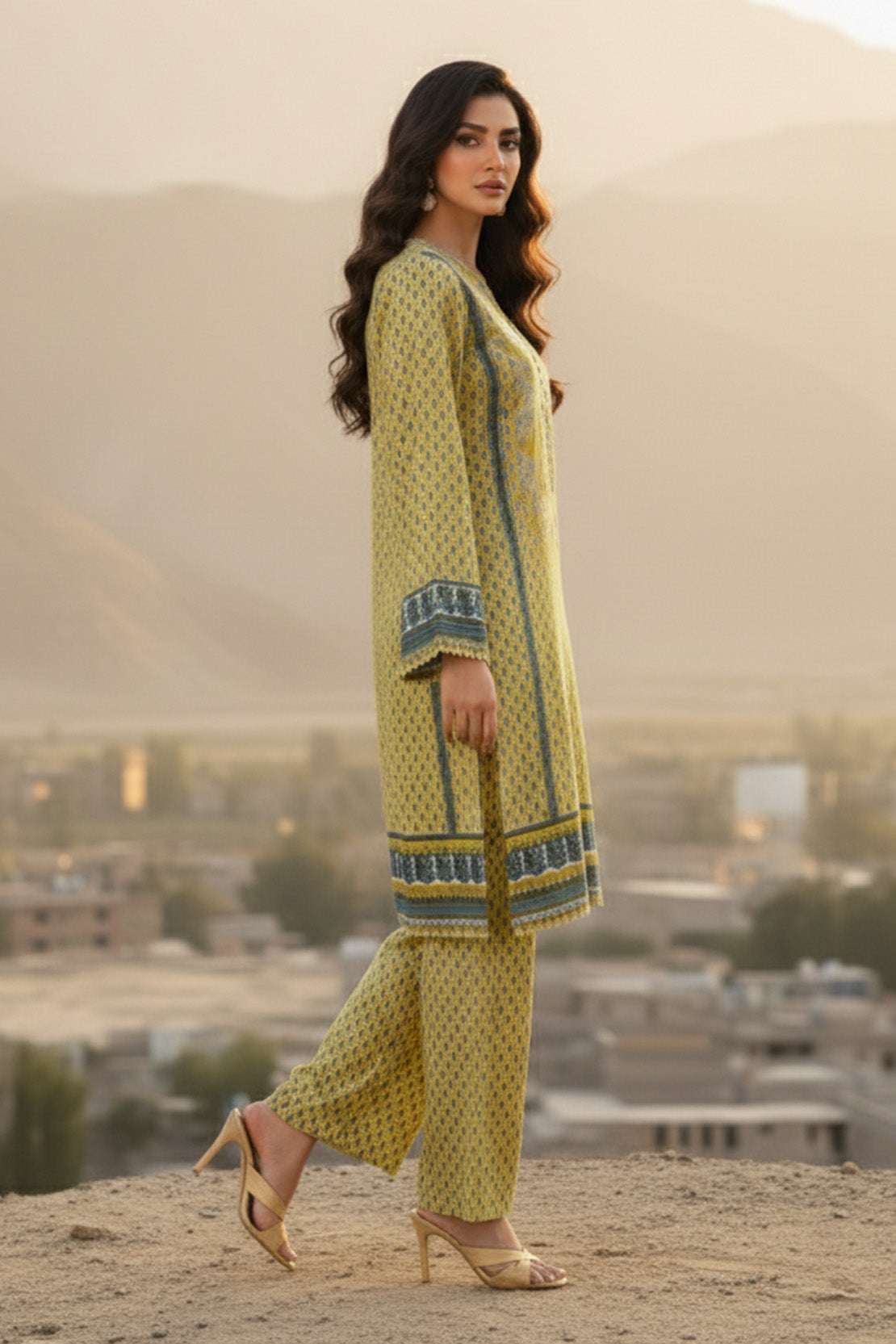 Printed - 2 Pc Karandi Suit