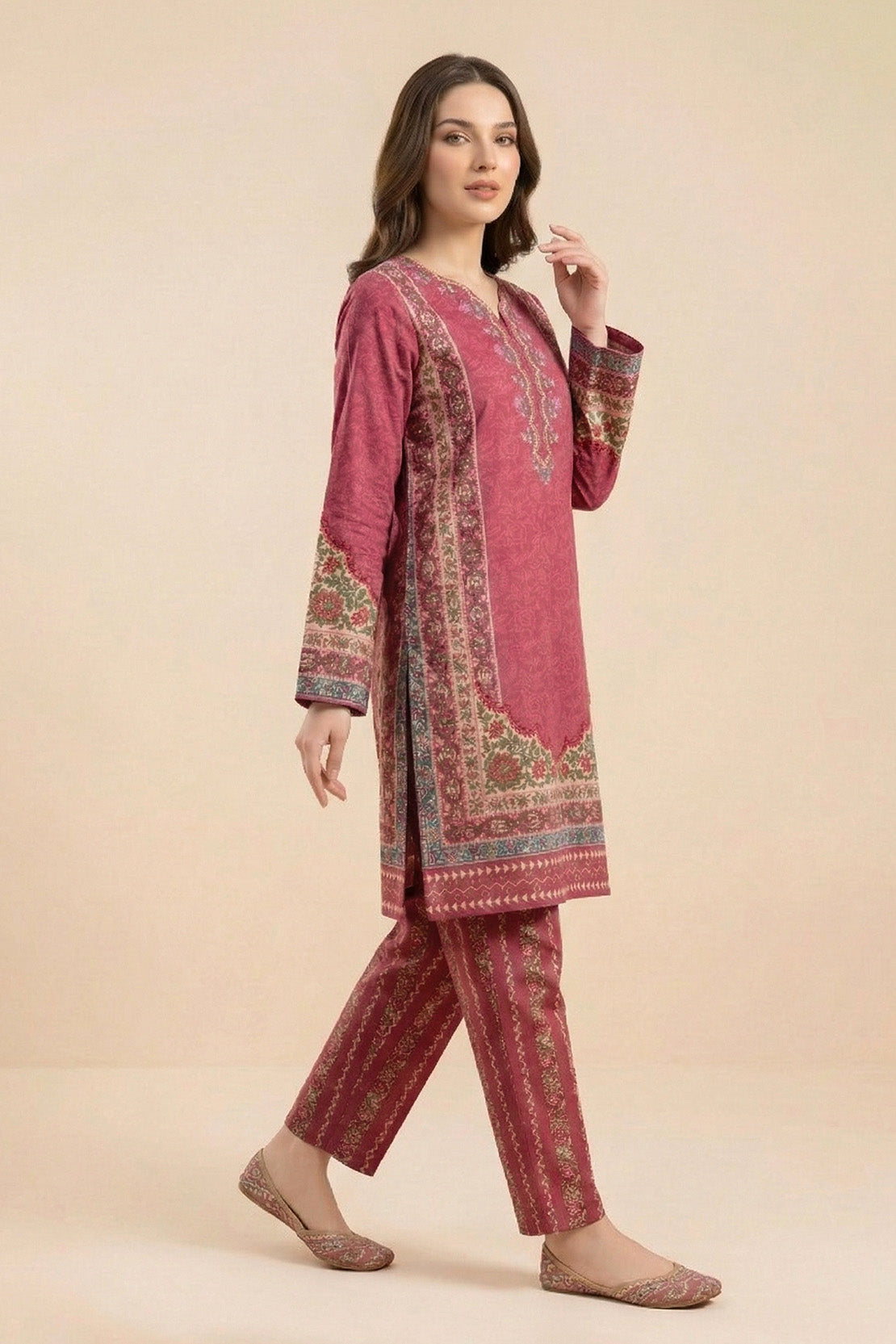 Embroidered - 2 Pc Lawn Suit