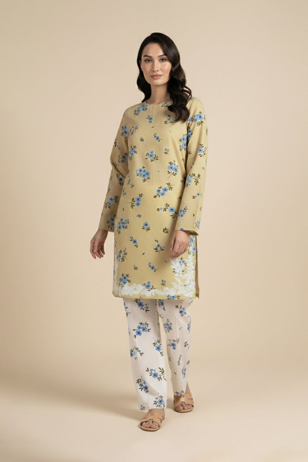 Embroidered - 2 Pc Lawn Suit