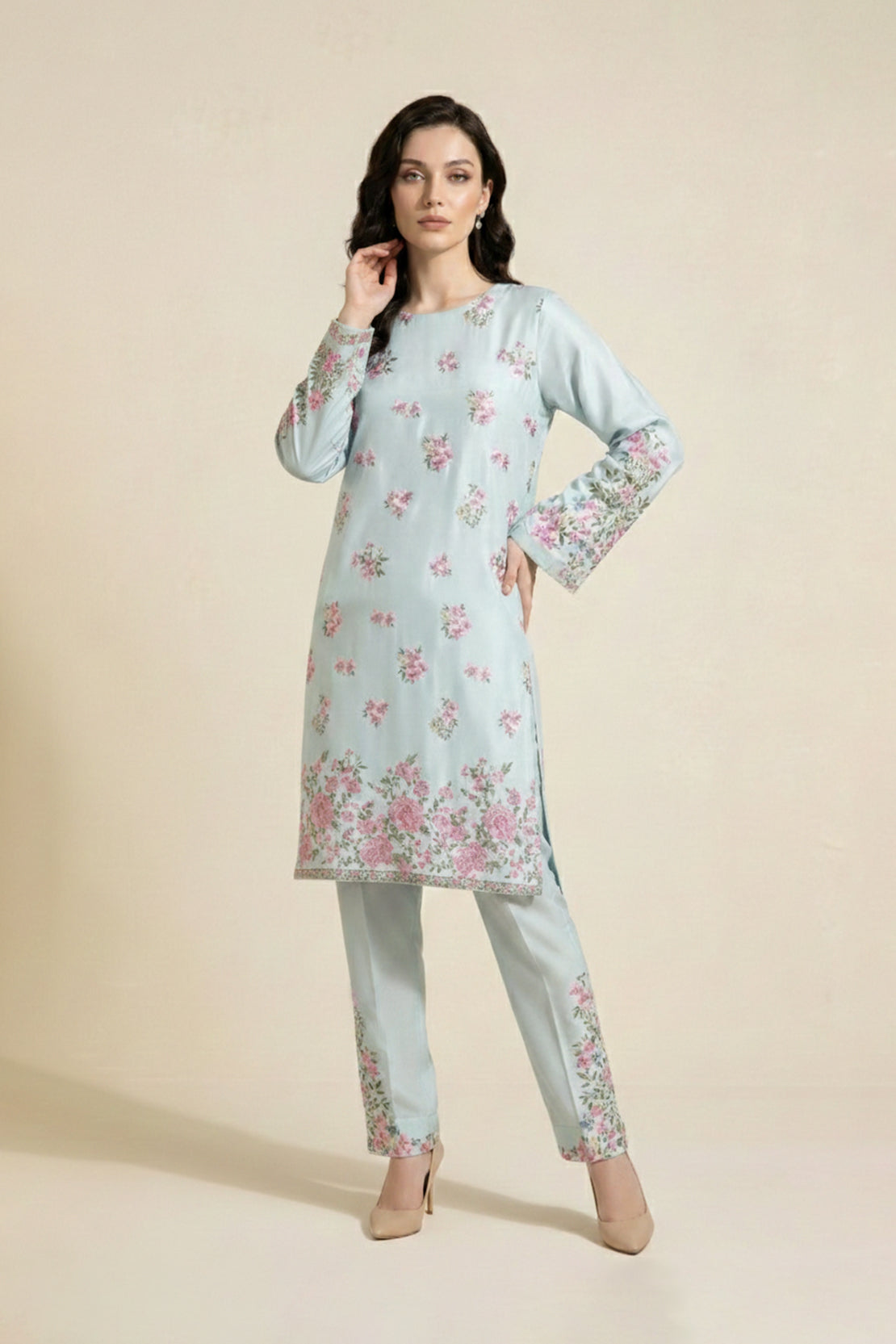 Embroidered - 2 Pc Lawn Suit