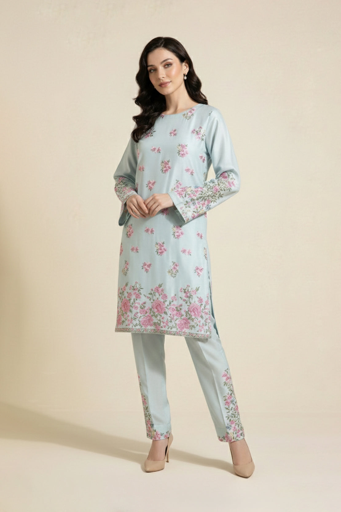 Embroidered - 2 Pc Lawn Suit