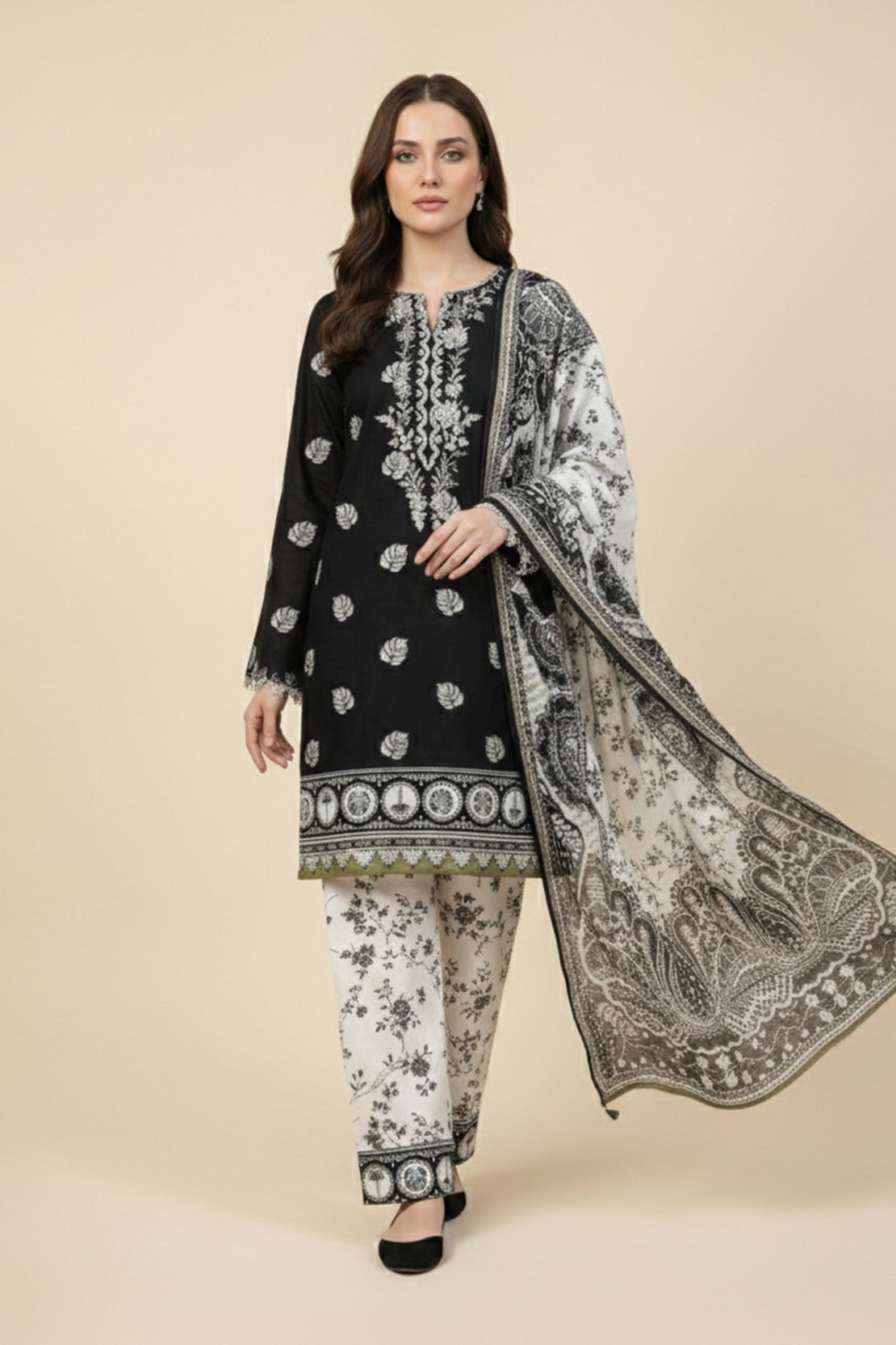 Embroidered - 3 Pc Lawn Suit