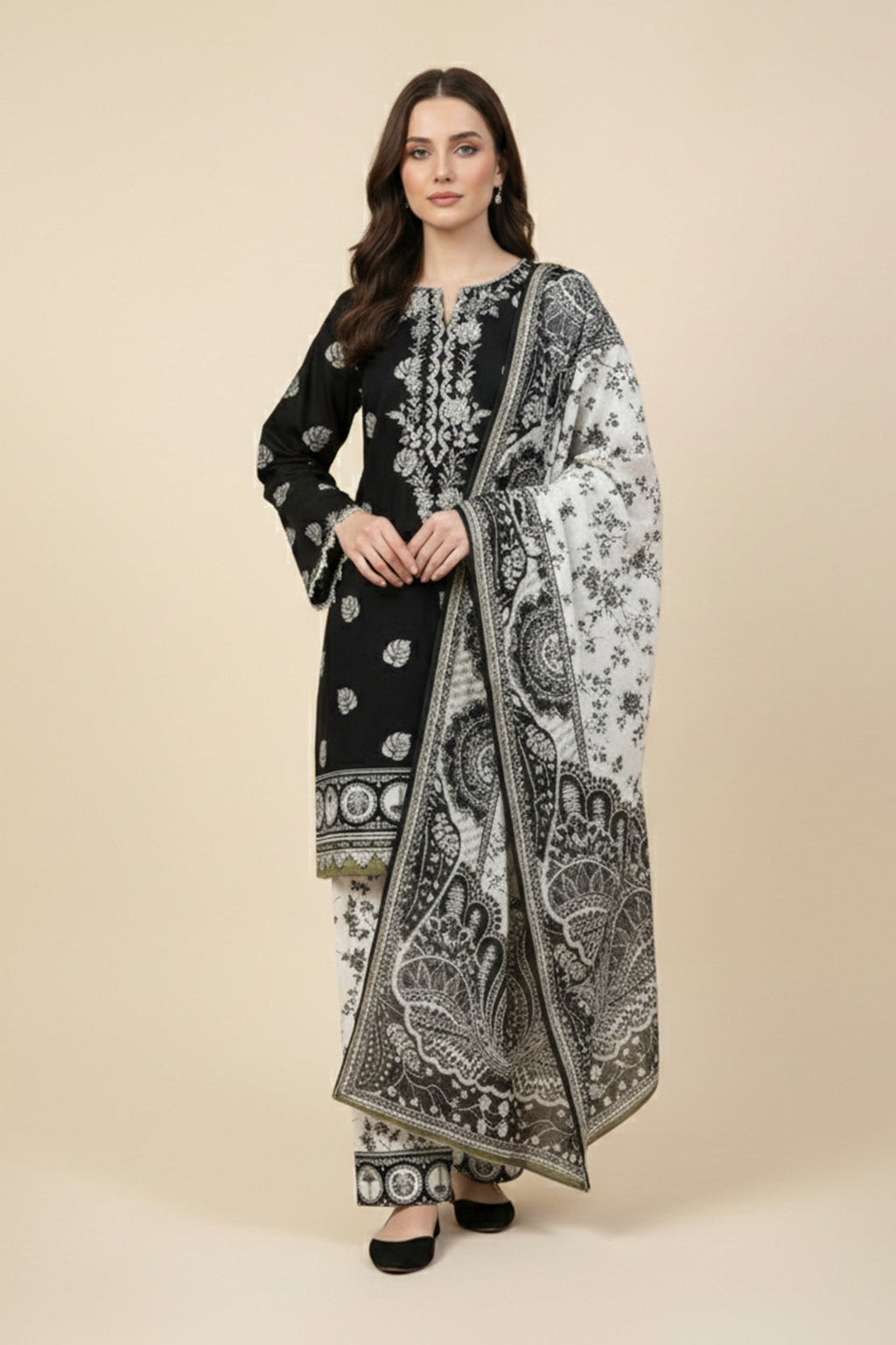 Embroidered - 3 Pc Lawn Suit