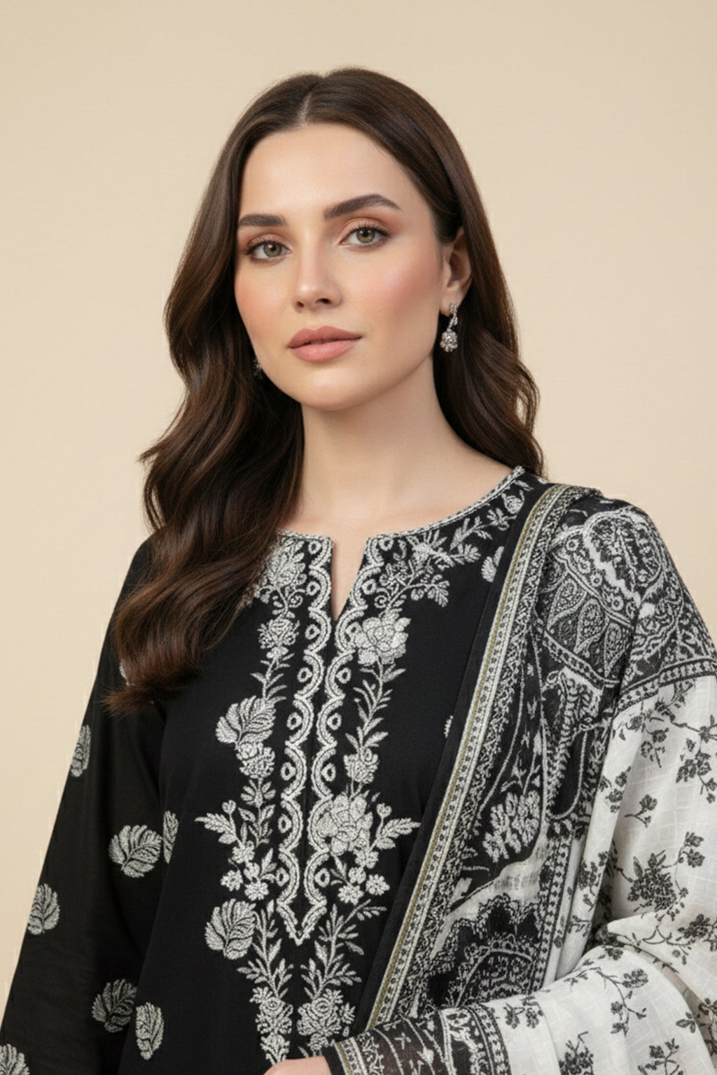 Embroidered - 3 Pc Lawn Suit
