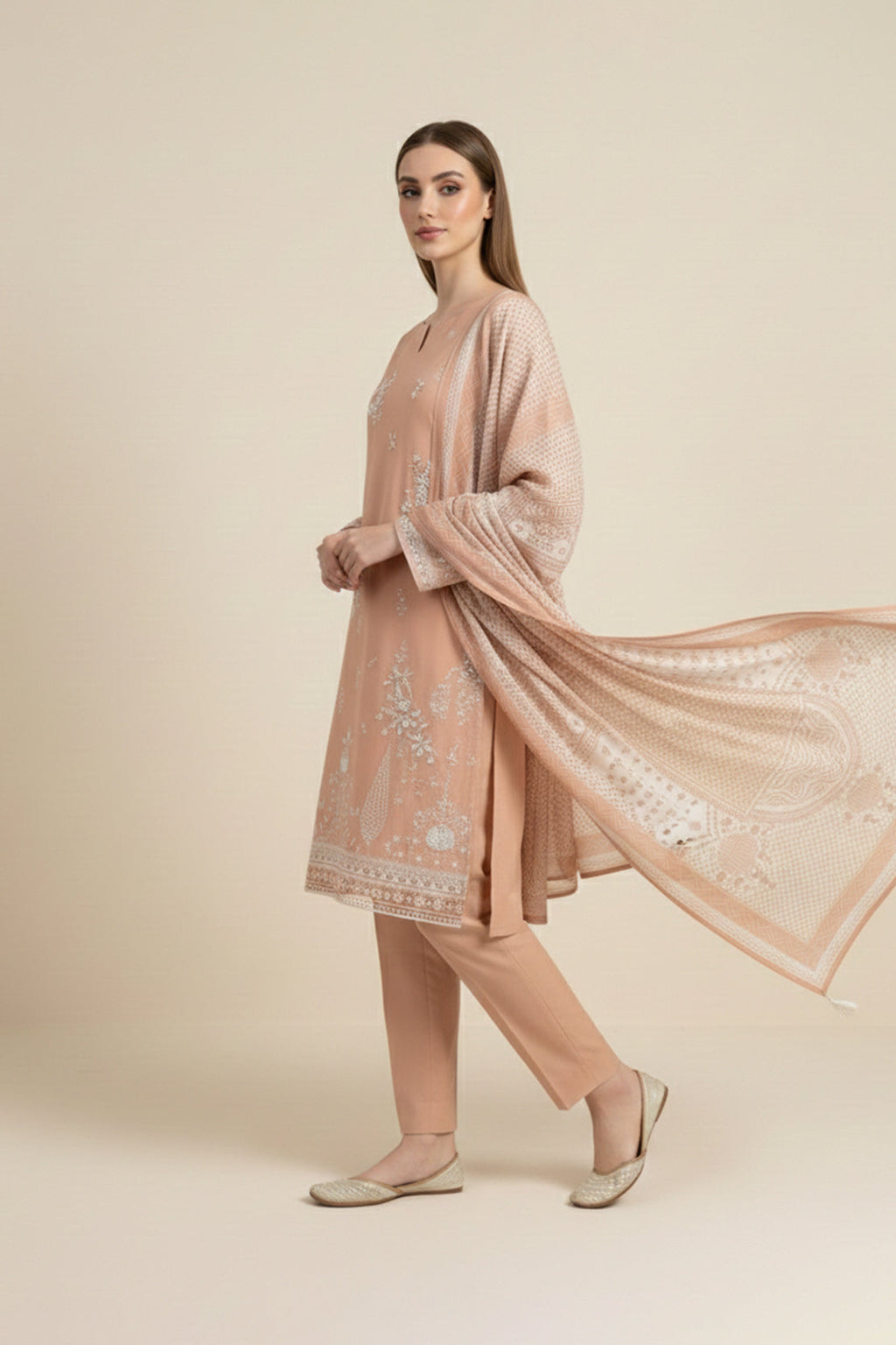 Embroidered - 3 Pc Lawn Suit