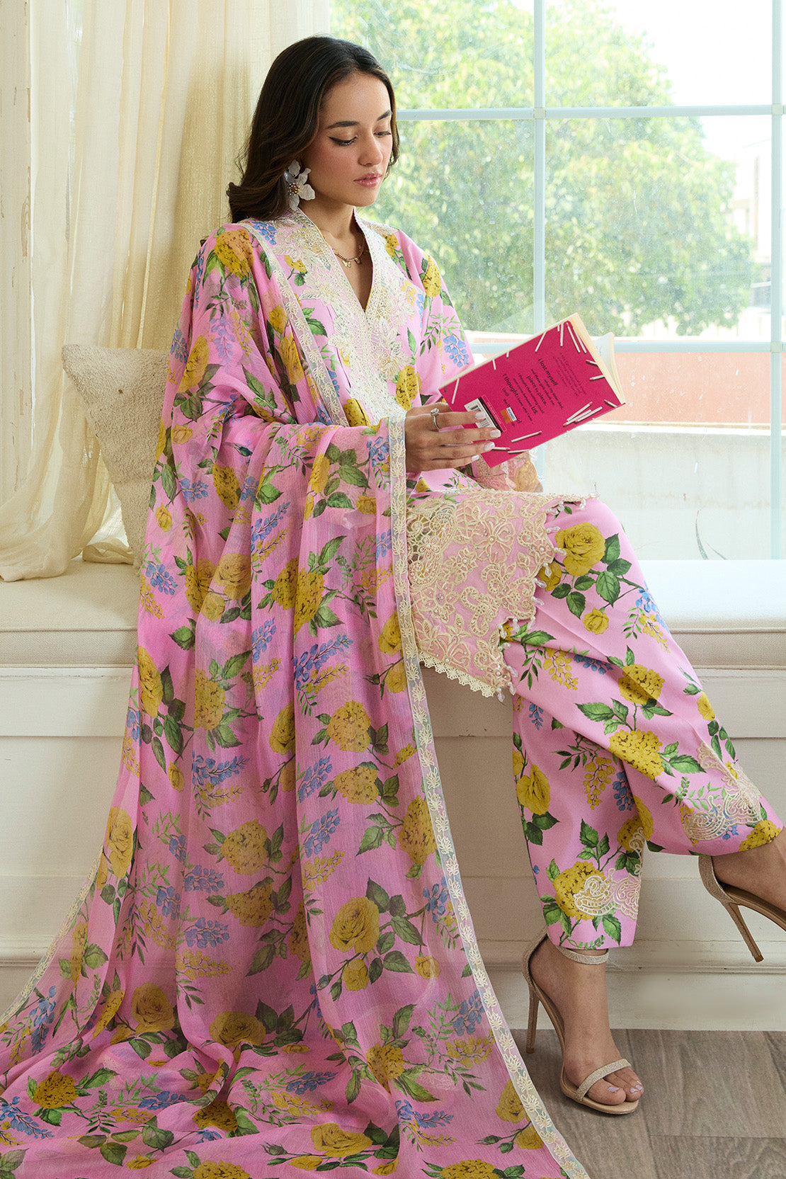VIRAL BLUSH BLOOM – 3PC LAWN & CHIFFON LUXURY PRET