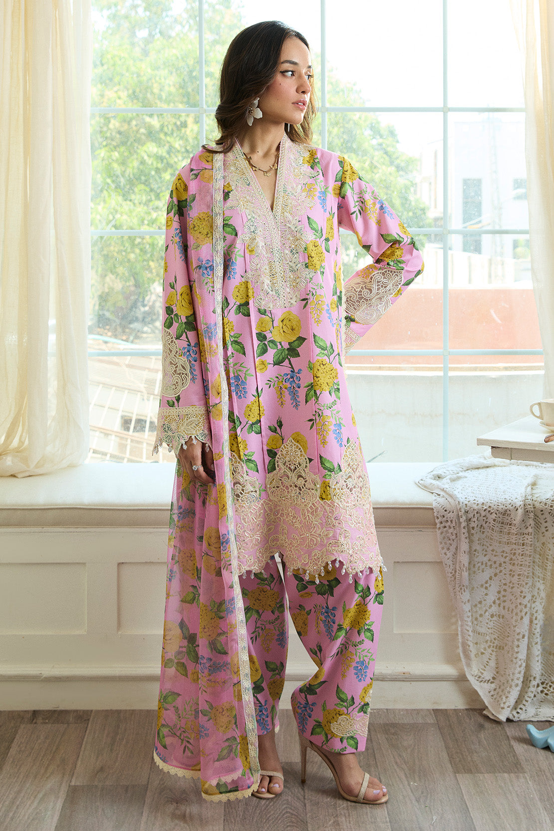 VIRAL BLUSH BLOOM – 3PC LAWN & CHIFFON LUXURY PRET