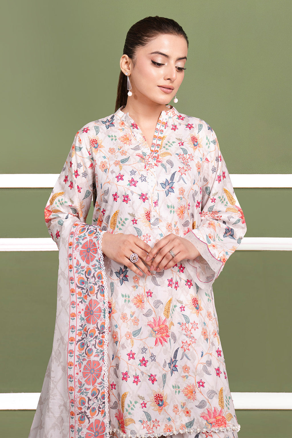 Printed - 3 Pc Cambric Suit
