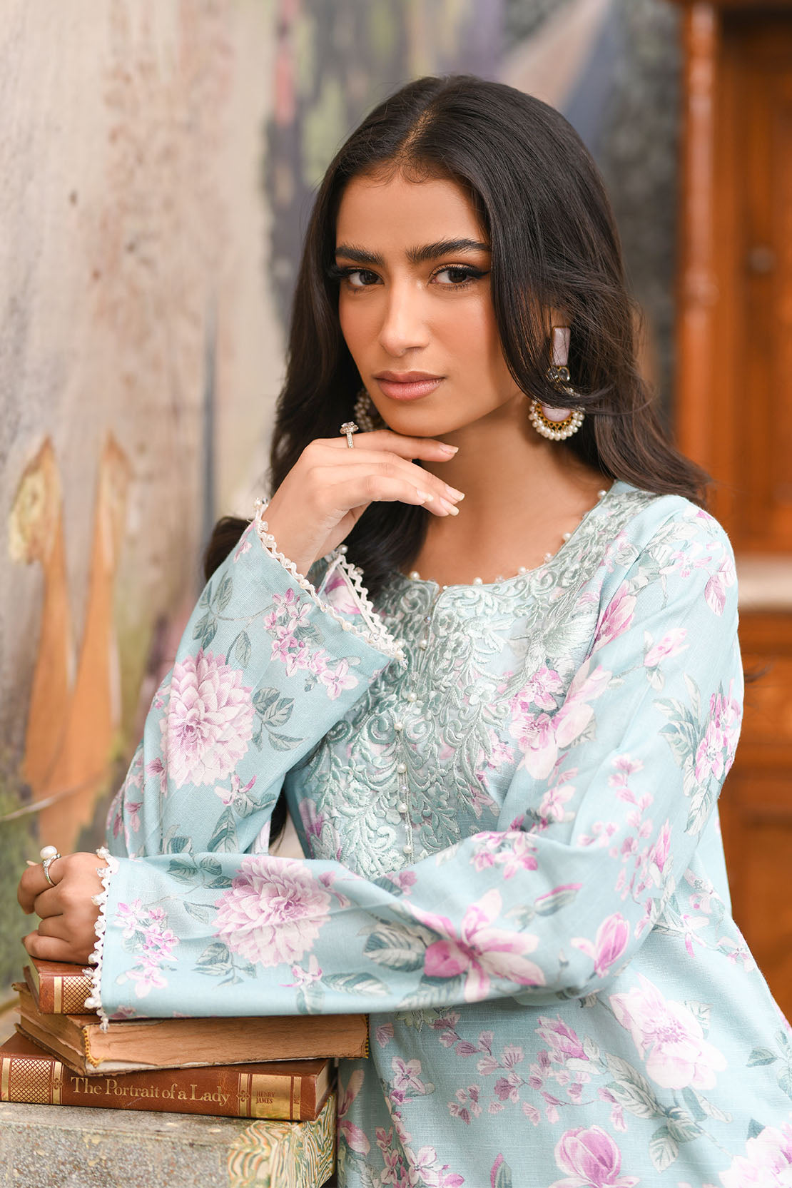 Embroidered - 2 Pc Khaddar Suit