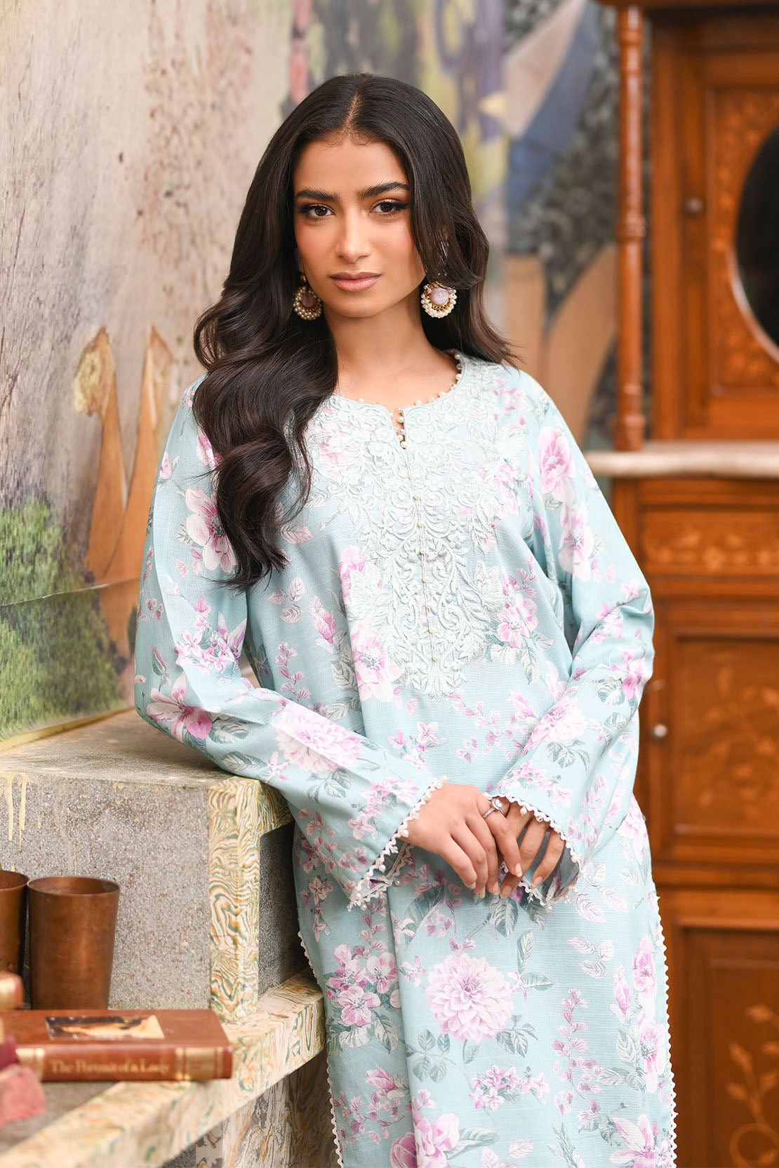 Embroidered - 2 Pc Khaddar Suit