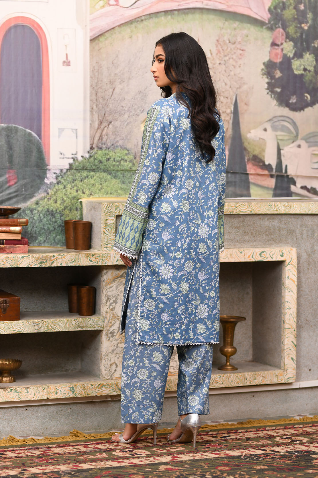 Printed - 2 Pc Khaddar Suit