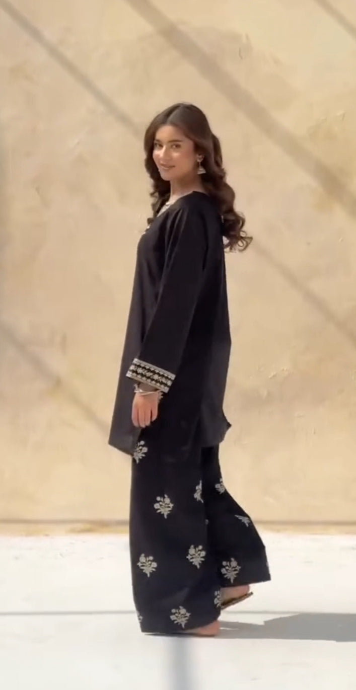 Black Trending Printed - 2 Pc Lawn Net Suit