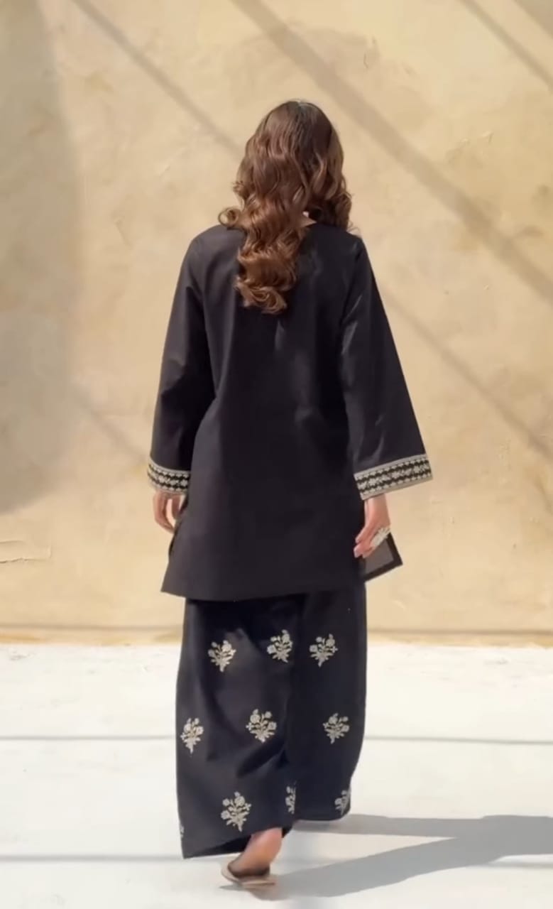 Black Trending Printed - 2 Pc Lawn Net Suit